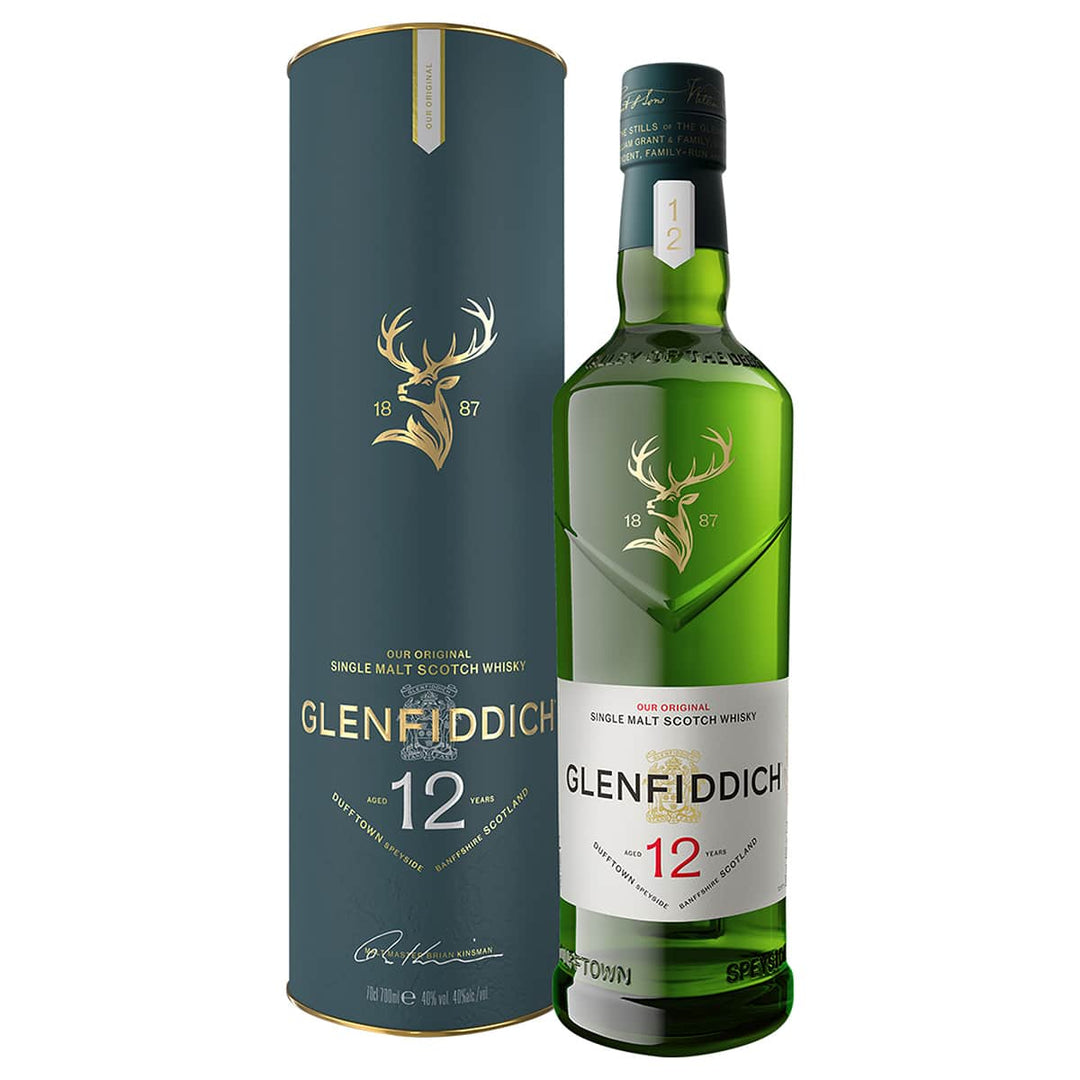 Glenfiddich 12 Year Old Single Malt Scotch Whisky (700ml) – A Speyside Classic of Freshness and Fruity Elegance